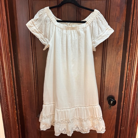 Rebecca Taylor Dresses & Skirts - Rebecca Taylor Off Shoulder Embroidered Cotton Swing Dress